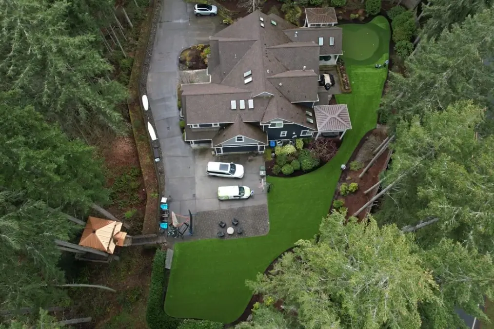 4337B110-B799-40FD-BC71-DBF4F576A973_1_105_c